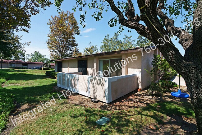 Building Photo - 12573 Caminito De La Gallarda