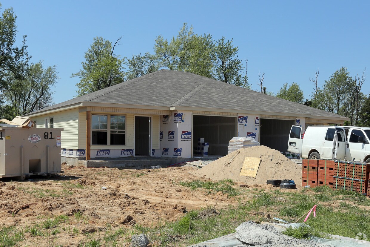 Haden Holly Station Duplexes & Townhomes Alquileres en Siloam Springs