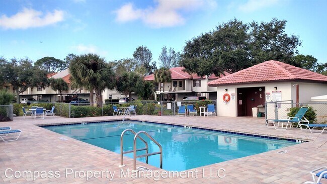 Foto del edificio - 2 br, 2 bath House - 316 Pine Hollow Circl...