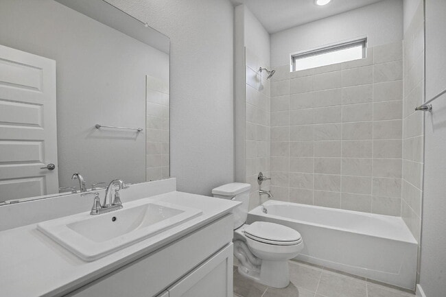 Building Photo - 1111 Birchwood Ln