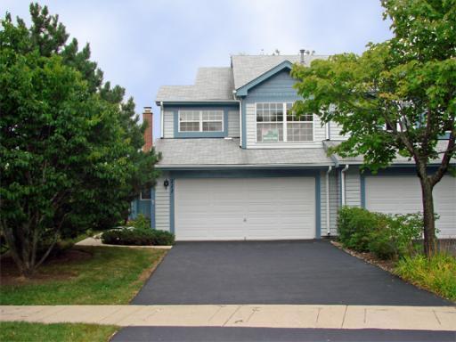 Building Photo - 111 White Pine Dr