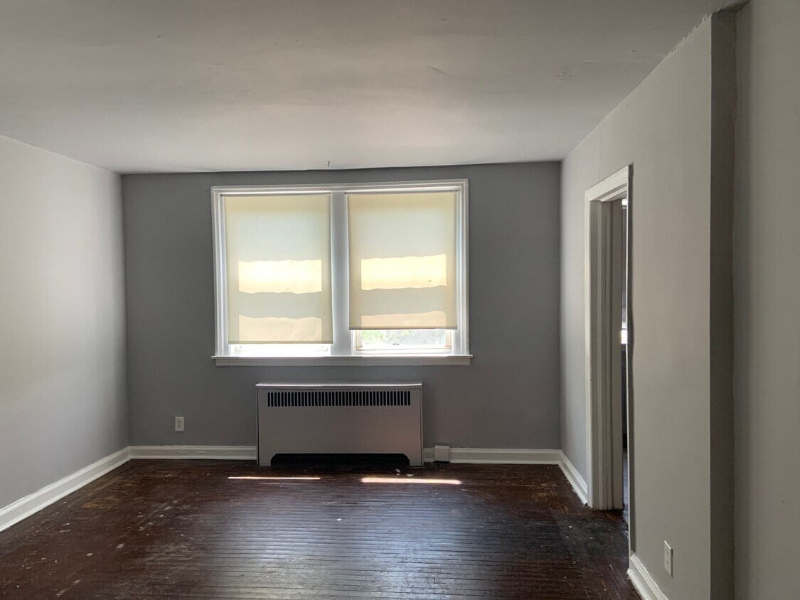 Living Room - 6450 Marsden St