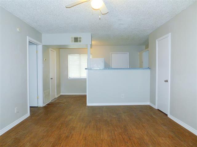 Foto del edificio - 401 Betchan Dr