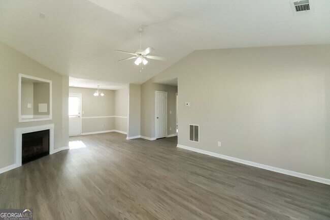 Building Photo - 10950 Cimmaron Ct