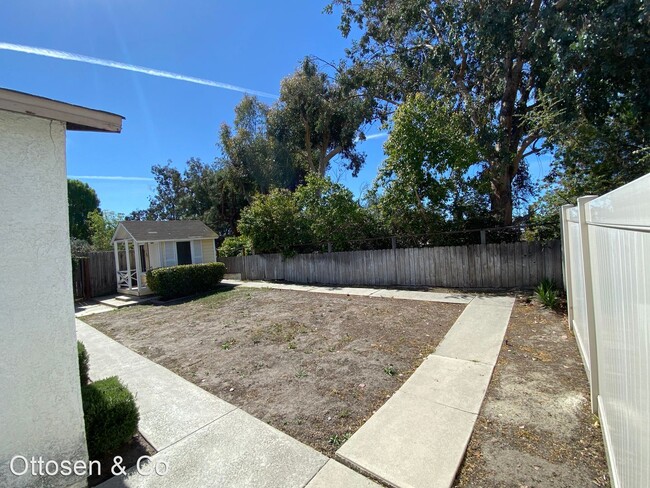 Building Photo - 3 br, 2 bath House - 22691 Via Santa Maria