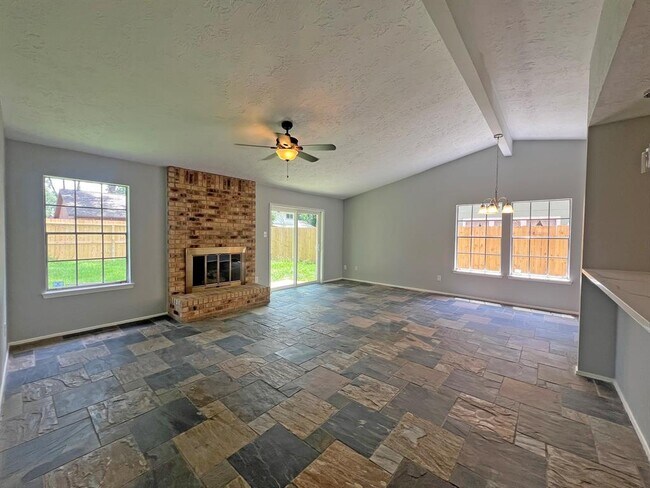 Foto del edificio - 3122 Glade Springs Dr