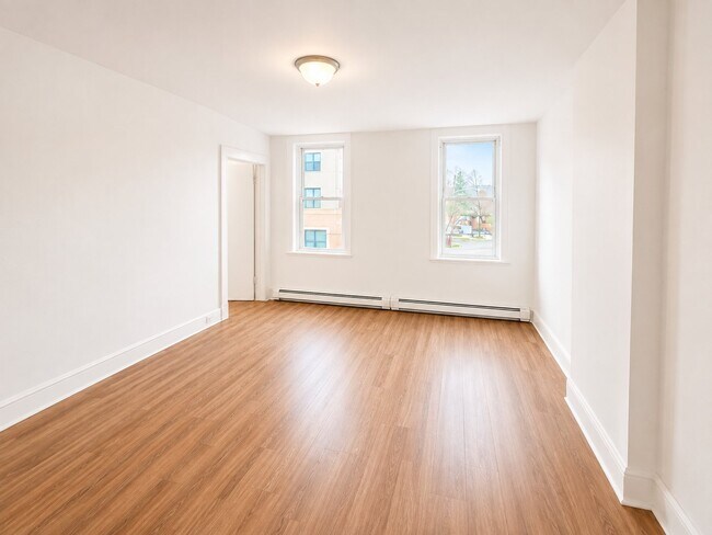 Foto del edificio - 100 S Essex Ave
