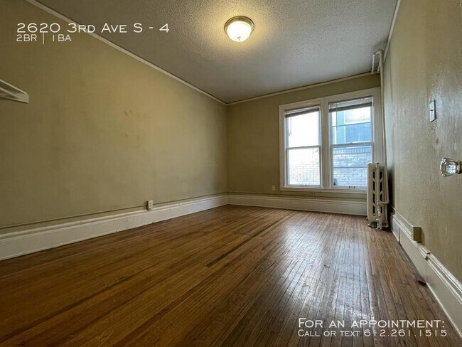 Building Photo - 2620 3rd Ave S