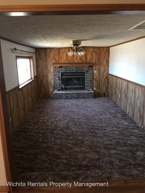 Building Photo - 2106 E Menlo St