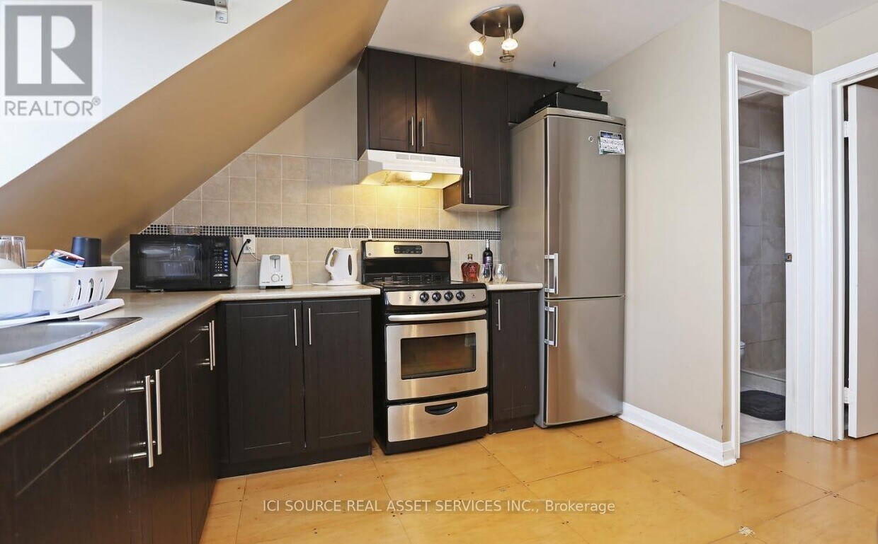 Photo principale - 224-224 Jones Ave