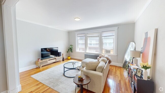 Building Photo - 46 Longwood Ave