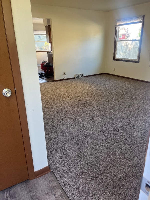 Building Photo - 2 S Grand Ave