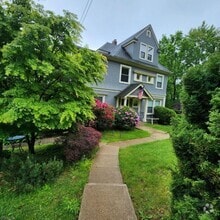 Building Photo - 1283 Valley Rd