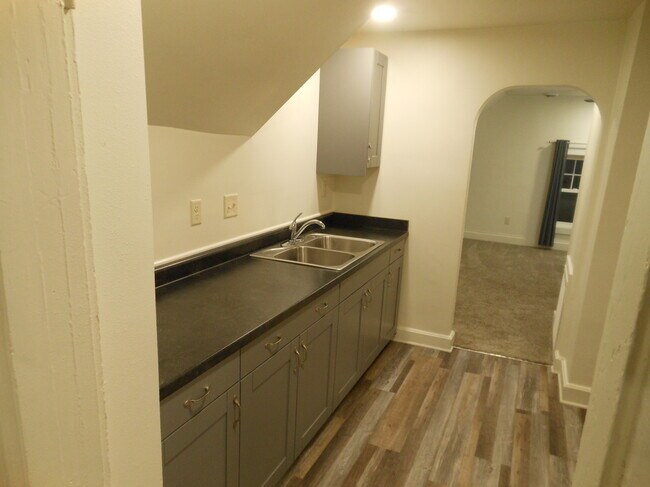 Foto del edificio - 217 1/2 Jackson St