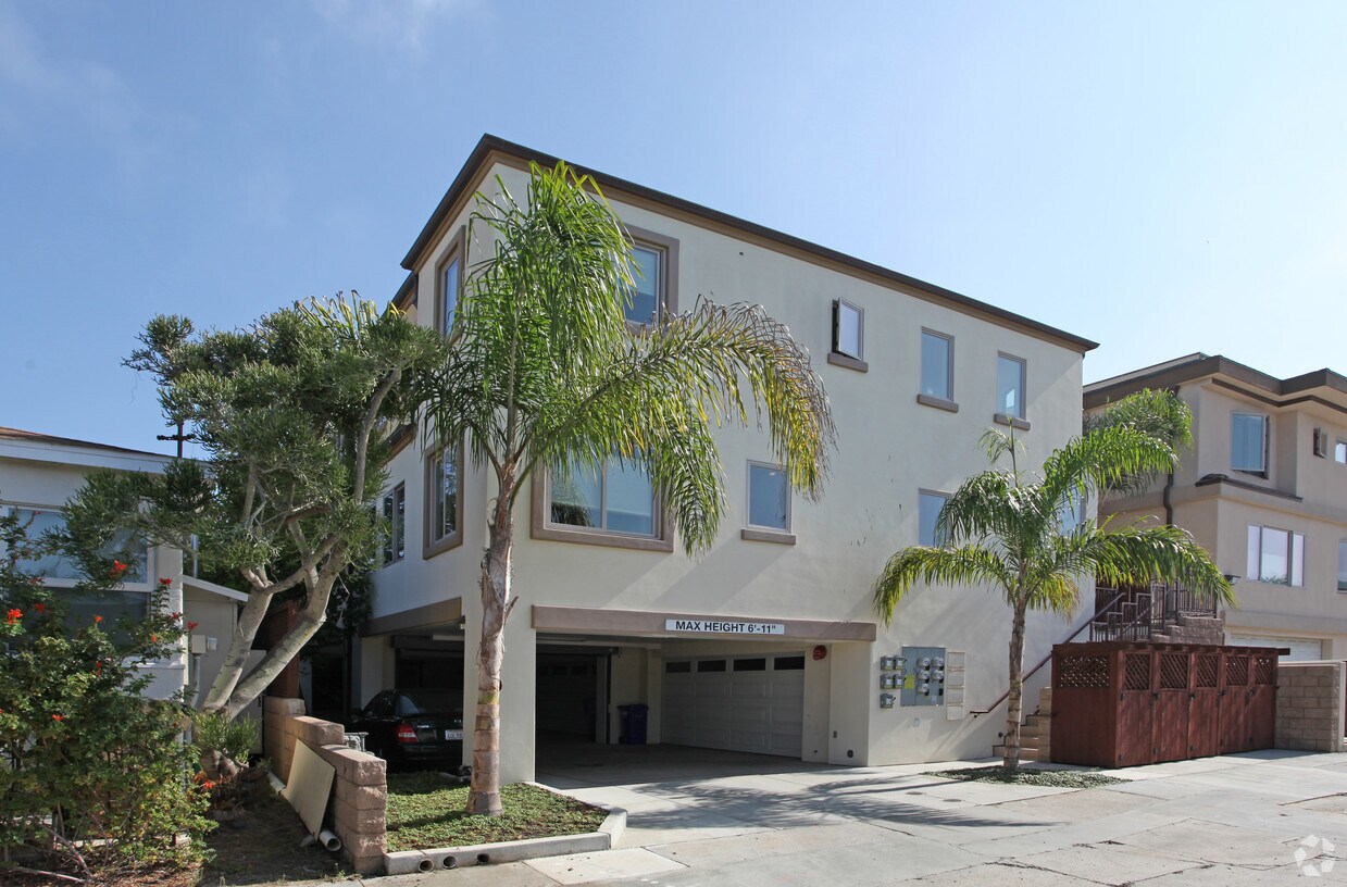 Foto del edificio - 7536 Draper Ave