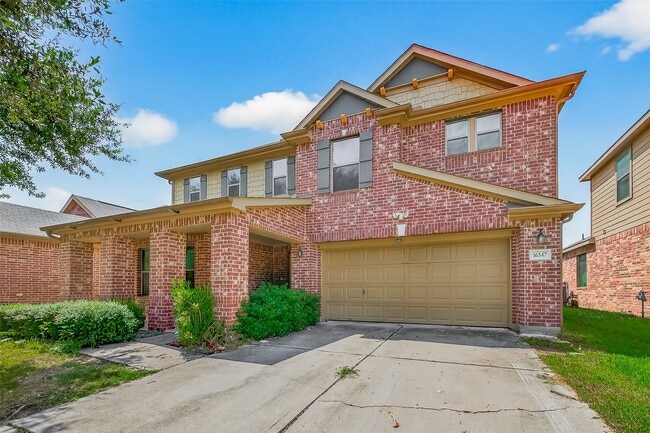 Building Photo - 16547 Lanesborough Dr