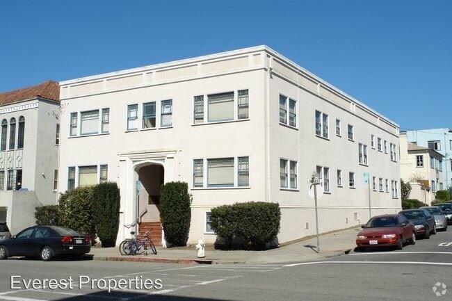 Primary Photo - 2131 Hearst Ave