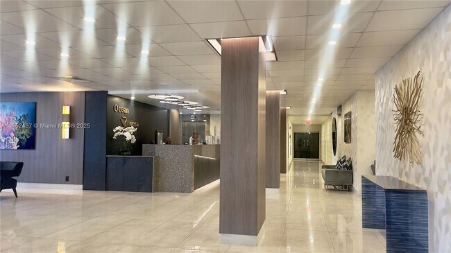 Foto del edificio - 3550 Galt Ocean Dr