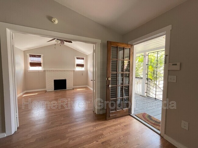 Foto del edificio - 1006 E 21st Ave
