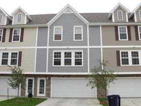 Building Photo - 5558 Kenton Ln