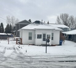 Building Photo - 436 W 1st N