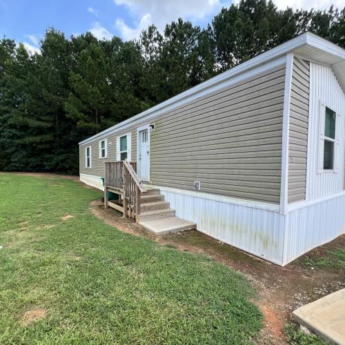 Building Photo - 172 Teasley Ln