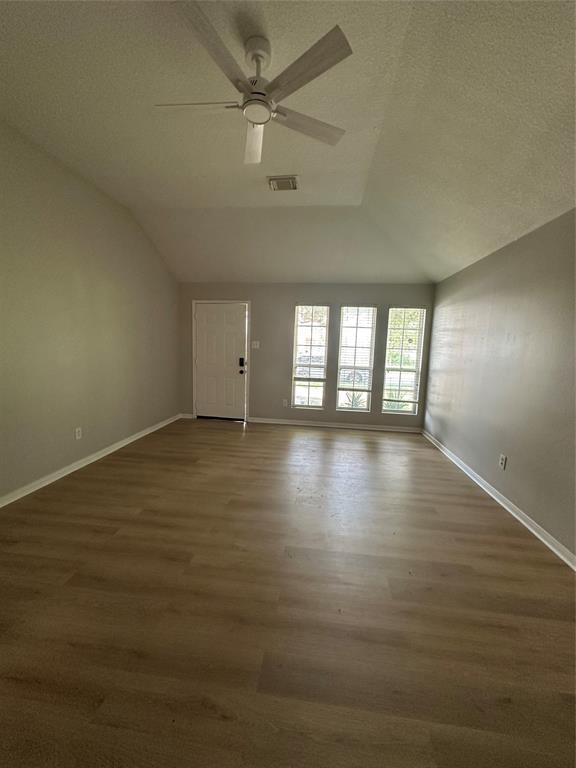 Building Photo - 17915 Alpine Brook Ln