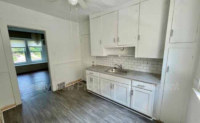 Foto del edificio - 1637 Coventry Rd