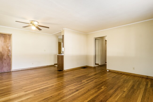 Foto del edificio - 2559 Shrewsbury Rd