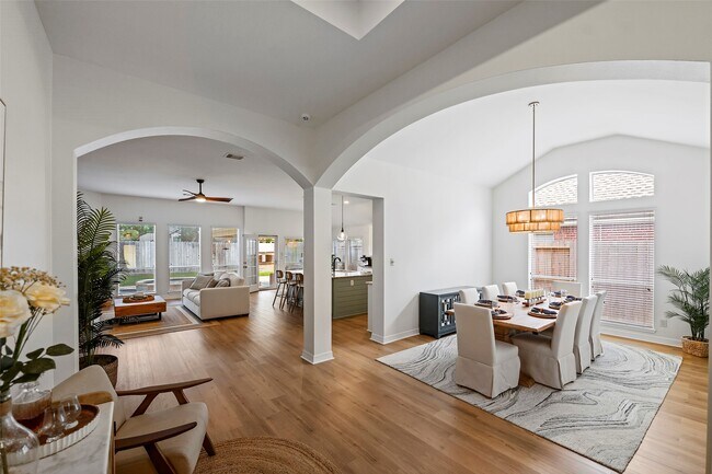 Foto del edificio - 11110 Jadestone Creek Ln