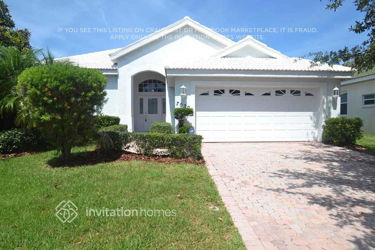 Foto principal - 7020 Gold Rush Ln