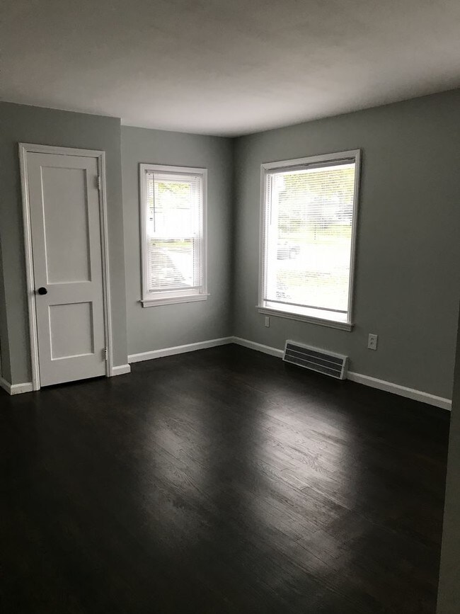 Foto del edificio - Completely new 3 bedroom in N Pontiac