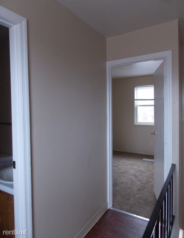 Building Photo - 735 Canonby Pl