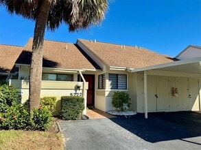 Building Photo - 5222 Myrtle Wood