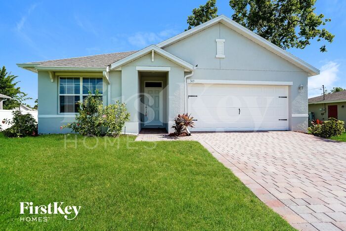 Foto principal - 349 NE 30th Terrace