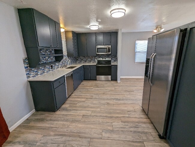 Foto del edificio - 1420 Glenwood Ave