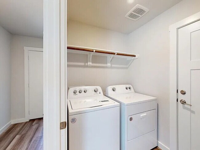 Foto del edificio - "Charming 3-Bedroom Retreat in College Station!"