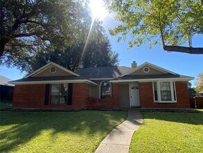 Building Photo - 905 Aspen Dr