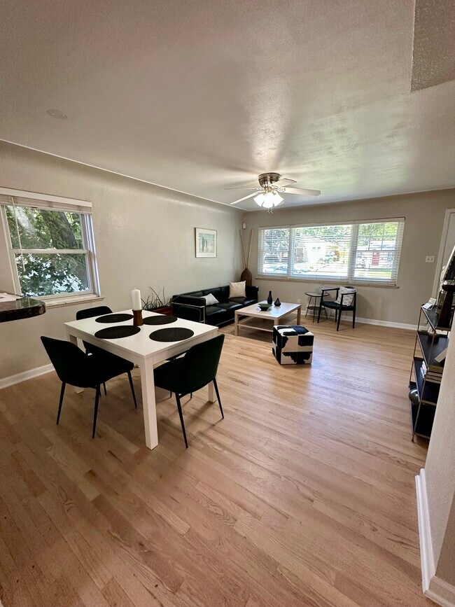 Living Room Eat In Area - 1856 S Monroe St