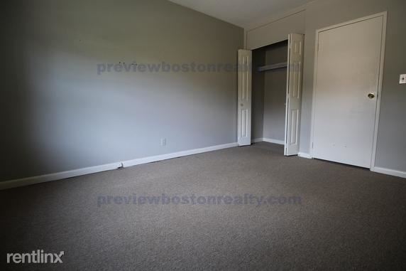 Building Photo - 103 Lake Shore Rd