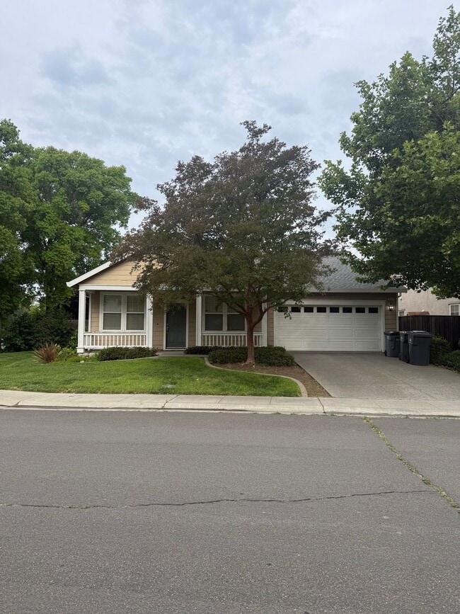 Building Photo - 3064 Audubon Cir