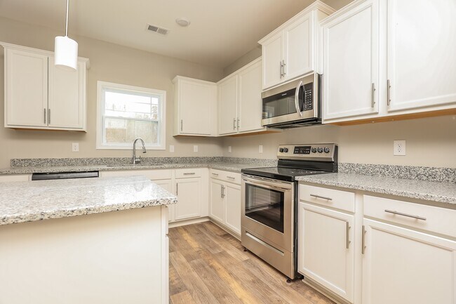 Foto del edificio - 1156 Black Oak Cir