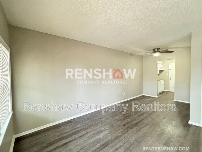 Building Photo - 1416 Todds Creek Cove