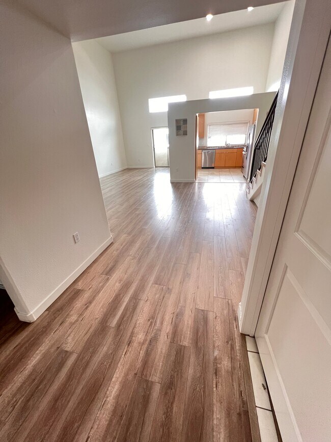 Foto del edificio - 11312 Huston St