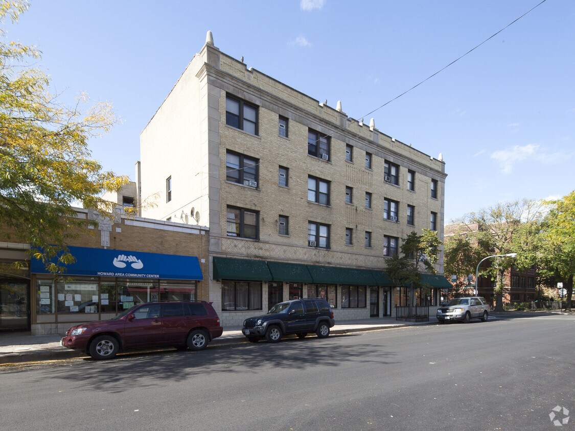 Primary Photo - 7650 N Paulina St