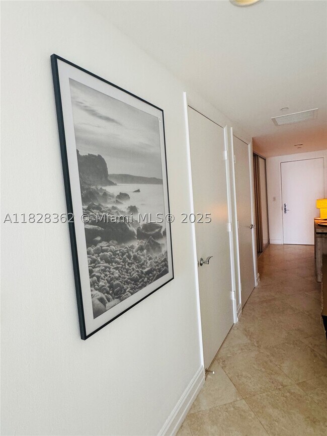 Foto del edificio - 1830 S Ocean Dr