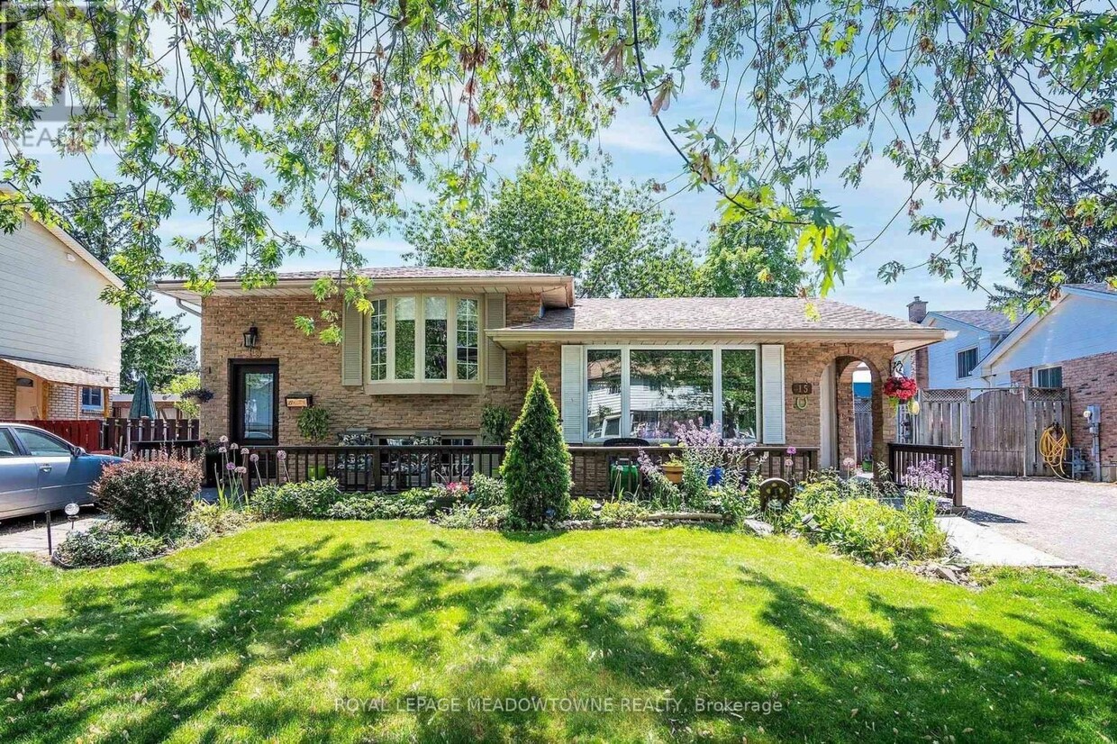 Photo principale - 15 Lafayette Dr