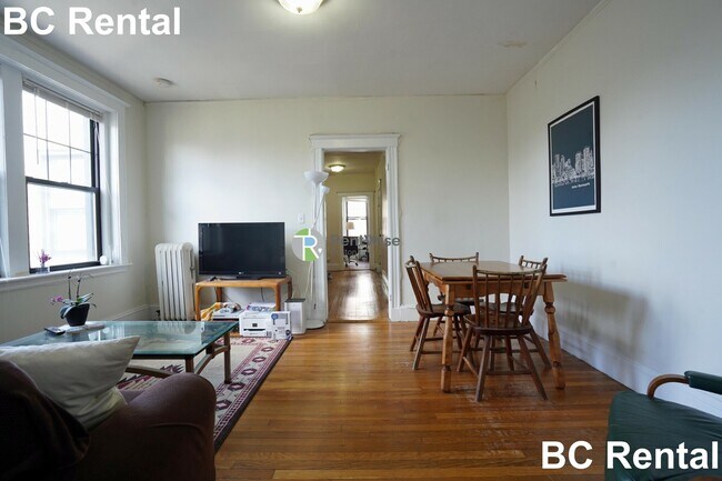 Foto del edificio - 294 N Harvard St