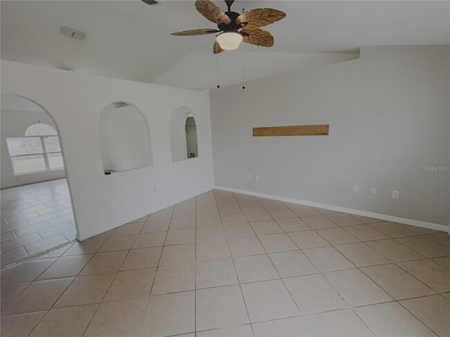 Building Photo - 3668 SW 133rd Loop