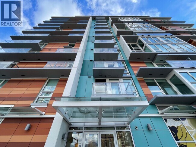 Photo du bâtiment - 180 E 2nd Ave